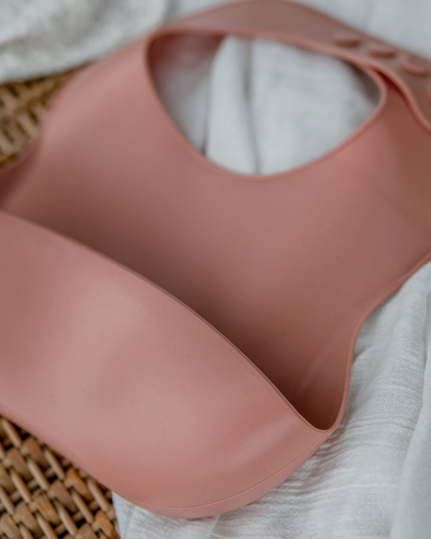 Silicone Feeding Bib