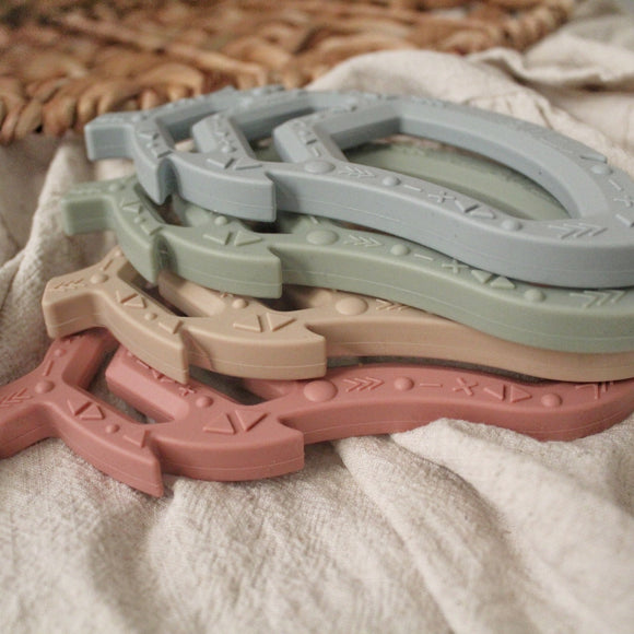 Feather Teether
