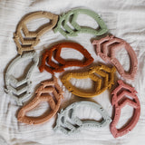 Feather Teether